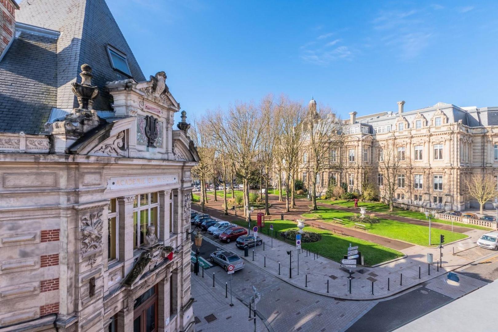1 Bedroom Duplex Apartment, With Parking Tourcoing Exterior foto