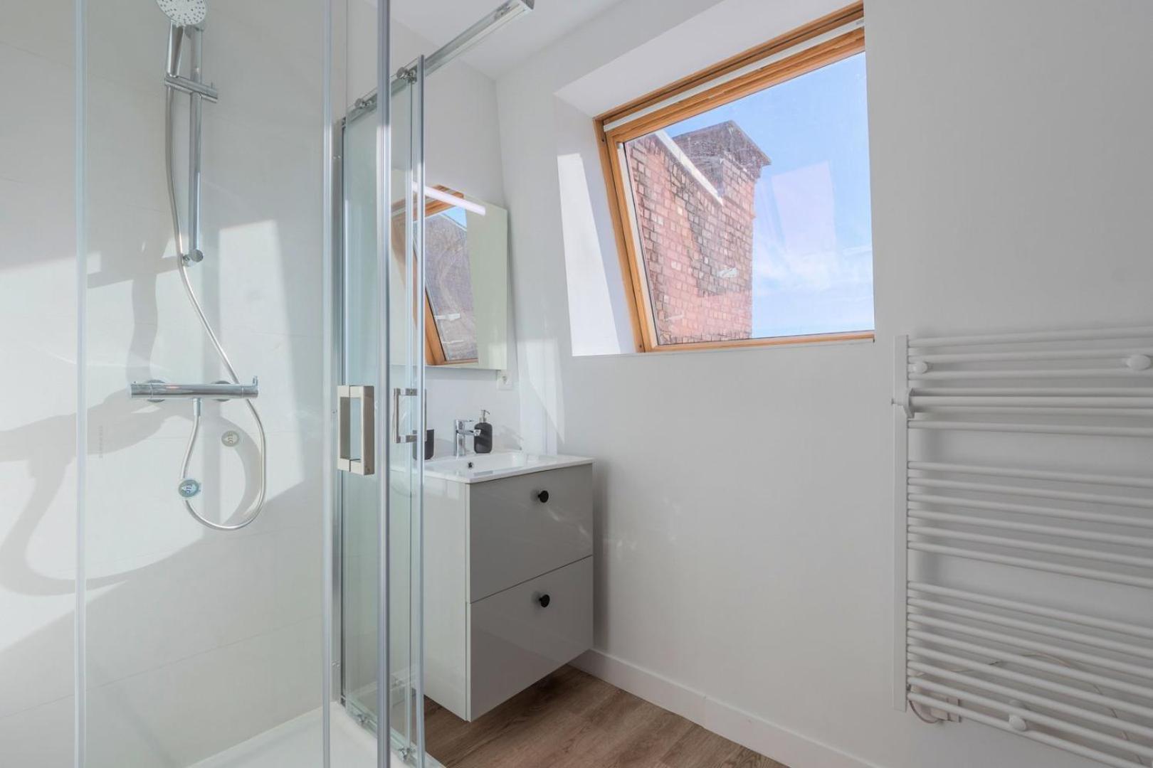 1 Bedroom Duplex Apartment, With Parking Tourcoing Exterior foto